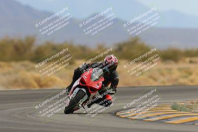 media/Jan-15-2023-SoCal Trackdays (Sun) [[c1237a034a]]/Turn 15 (1pm)/